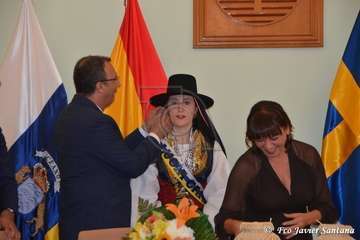 Miles de personas celebran el día de Santa Lucía en Las Tirajanas (Foto Francisco Javier Santana)